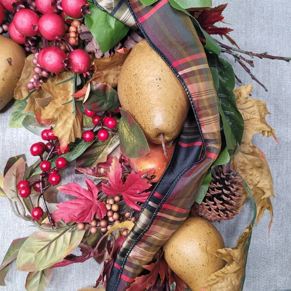 Grandin Road Finley Hill Mantle Swag Garland #14107 Pears Berries Acorns 6' Long
